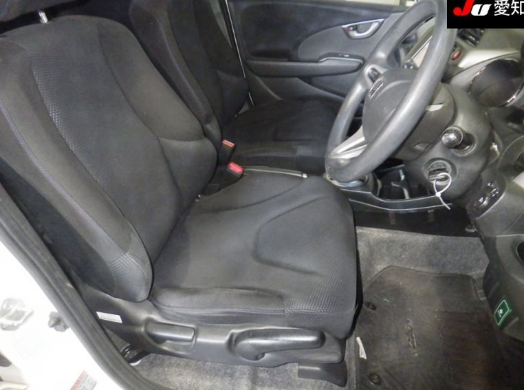  30962  HONDA FIT  2013  