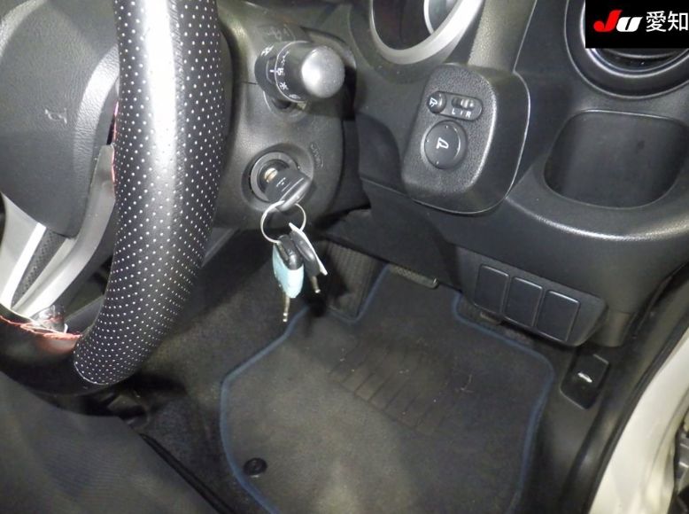  30967  HONDA FIT  2009  