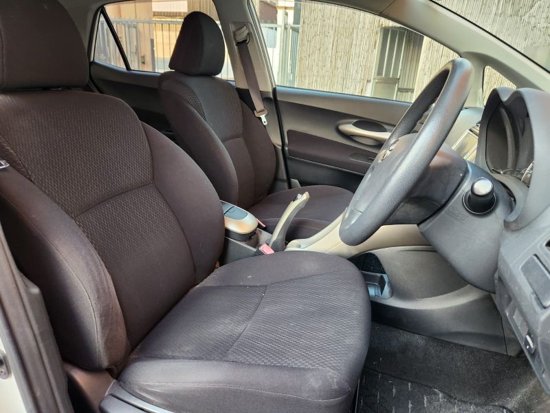  30973  TOYOTA AURIS  2007  