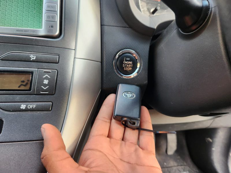  30973  TOYOTA AURIS  2007  