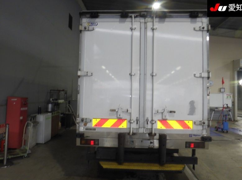  30978  HINO DUTRO  2016  