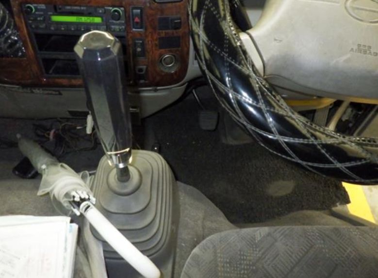  30986  TOYOTA DYNA  2004  