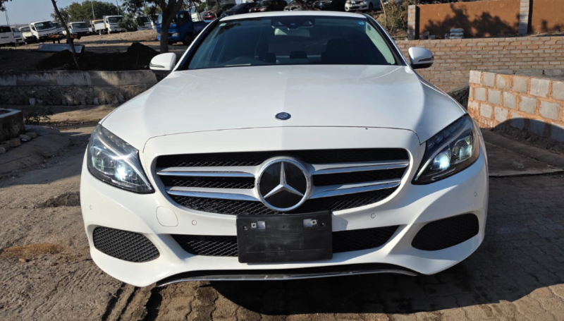  30995  MERCEDES BENZ C200  2017  