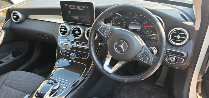  30995  MERCEDES BENZ C200  2017  