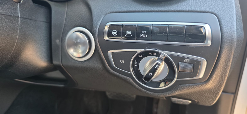  30995  MERCEDES BENZ C200  2017  