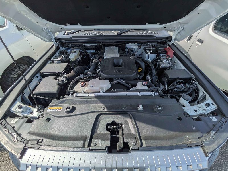  31003  TOYOTA LANDCRUISER  2024  