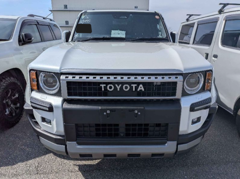  31003  TOYOTA LANDCRUISER  2024  