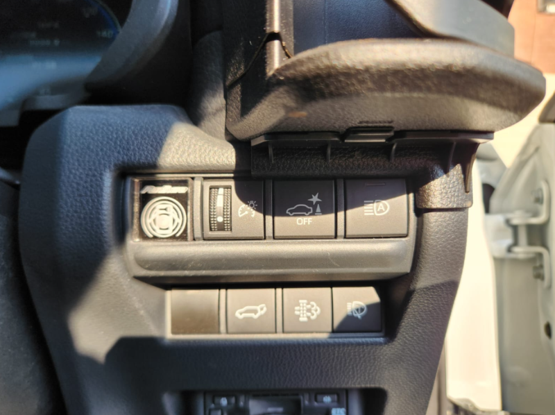  31003  TOYOTA LANDCRUISER  2024  