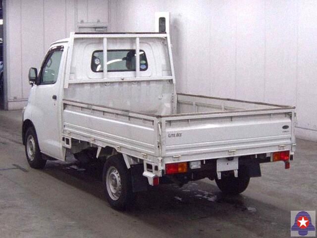  31007  TOYOTA LITEACE TRUCK  2017  