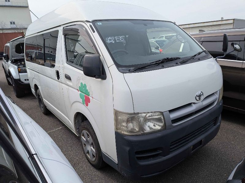  30396 NISSAN VANETTE  2017  