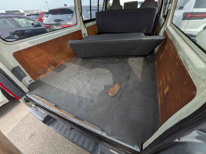 31008  TOYOTA HIACE  2007  