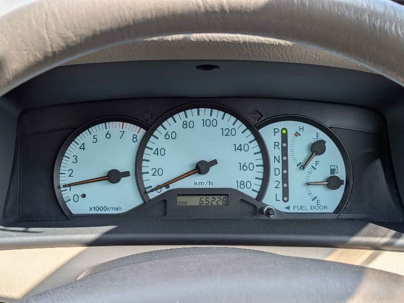  31009  TOYOTA COROLLA  2001  