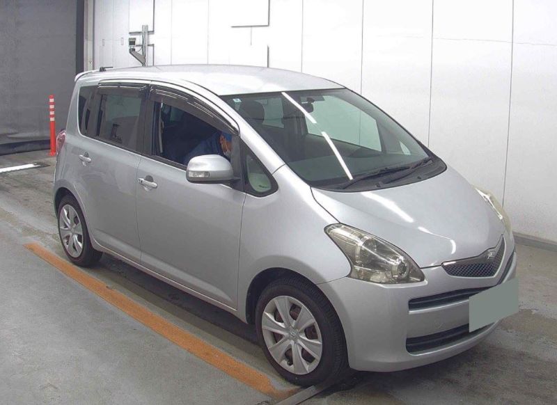  31010  TOYOTA RACTIS  2010  
