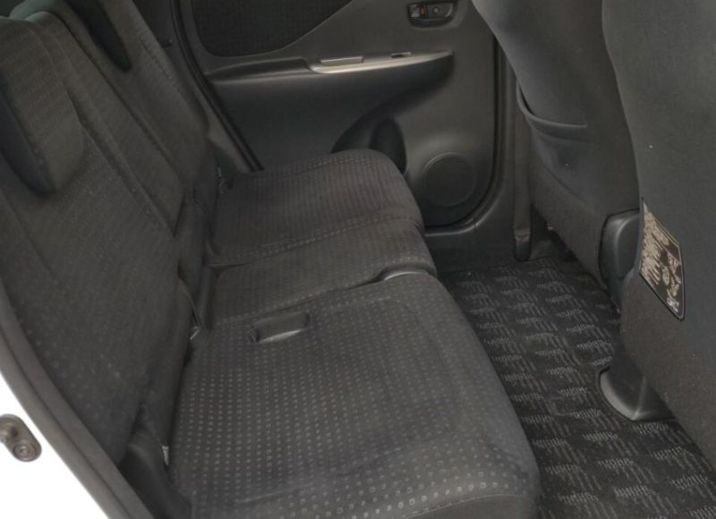  31011  TOYOTA RACTIS  2010  