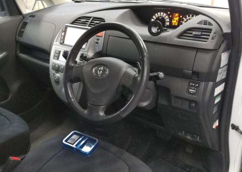  31012  TOYOTA RACTIS  2006  