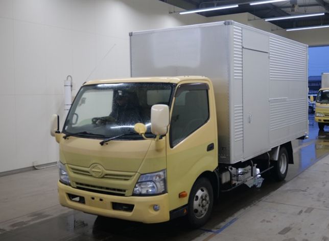  31014  HINO DUTRO  2012 