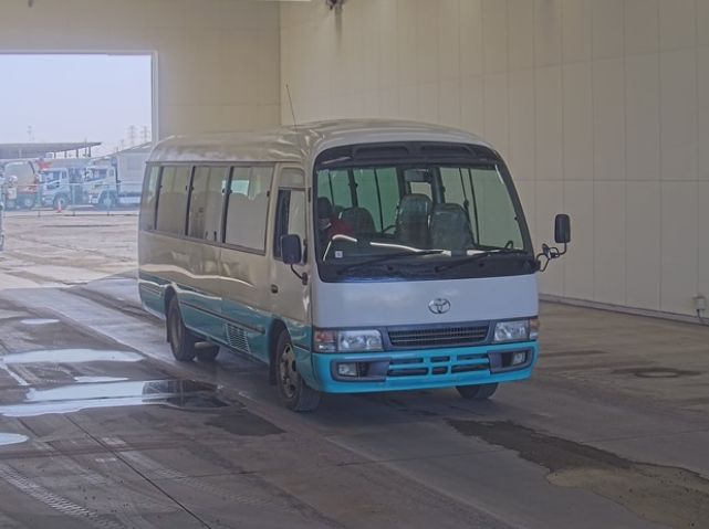  31018  TOYOTA COASTER  2003  
