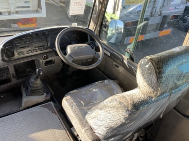  31018  TOYOTA COASTER  2003  