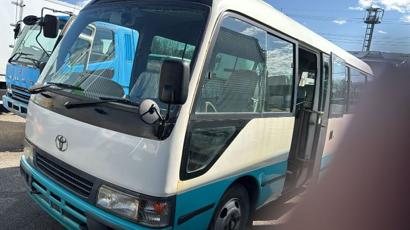  31018  TOYOTA COASTER  2003  