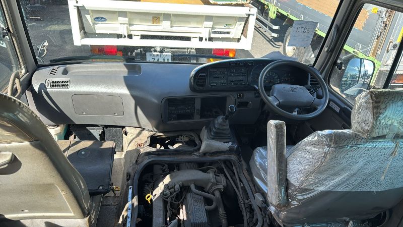  31018  TOYOTA COASTER  2003  
