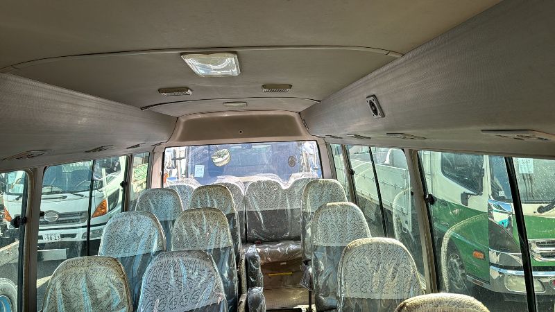  31018  TOYOTA COASTER  2003  