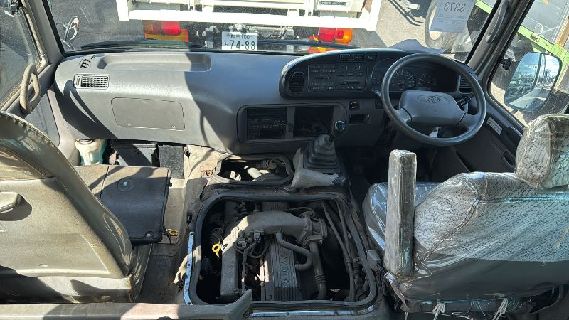  31018  TOYOTA COASTER  2003  