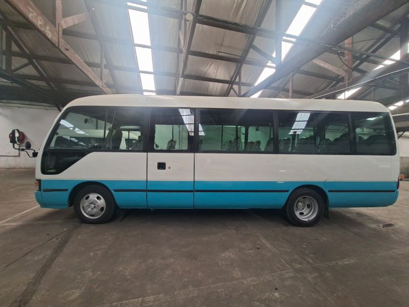  31018  TOYOTA COASTER  2003  