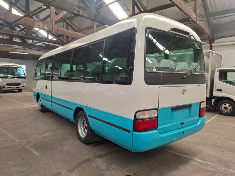  31018  TOYOTA COASTER  2003  