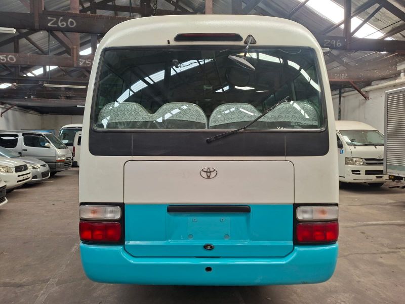  31018  TOYOTA COASTER  2003  