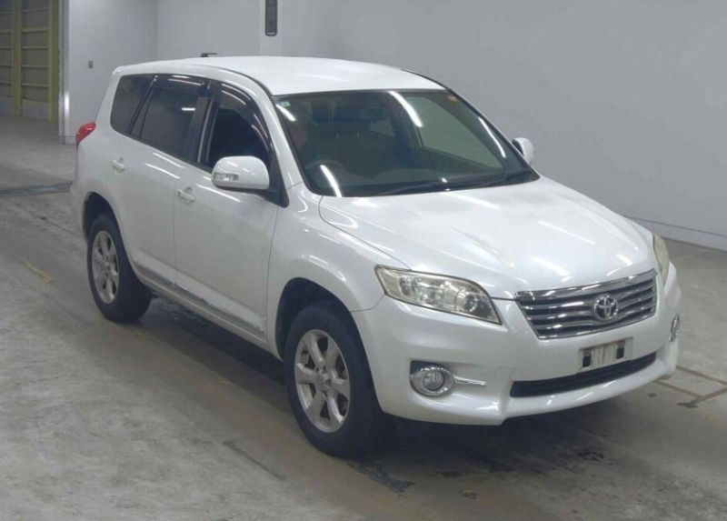  31023  TOYOTA VANGUARD  2013  