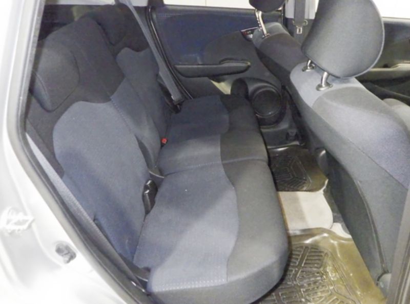  31025  HONDA FIT  2009  