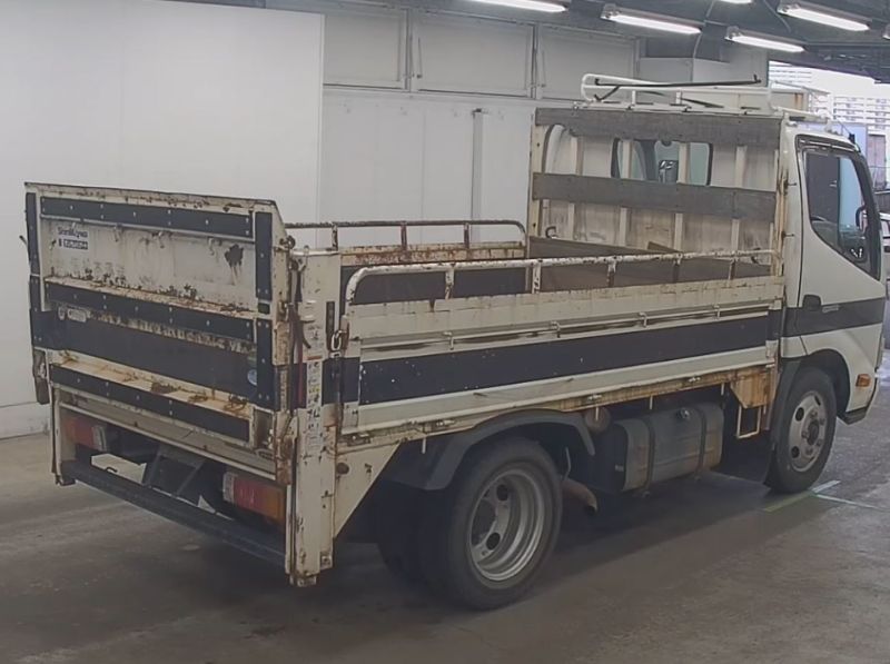  31033  HINO DUTRO  2014  