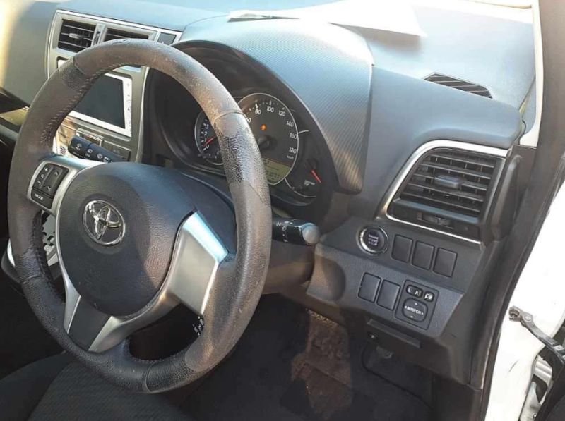  31036  TOYOTA RACTIS  2013  