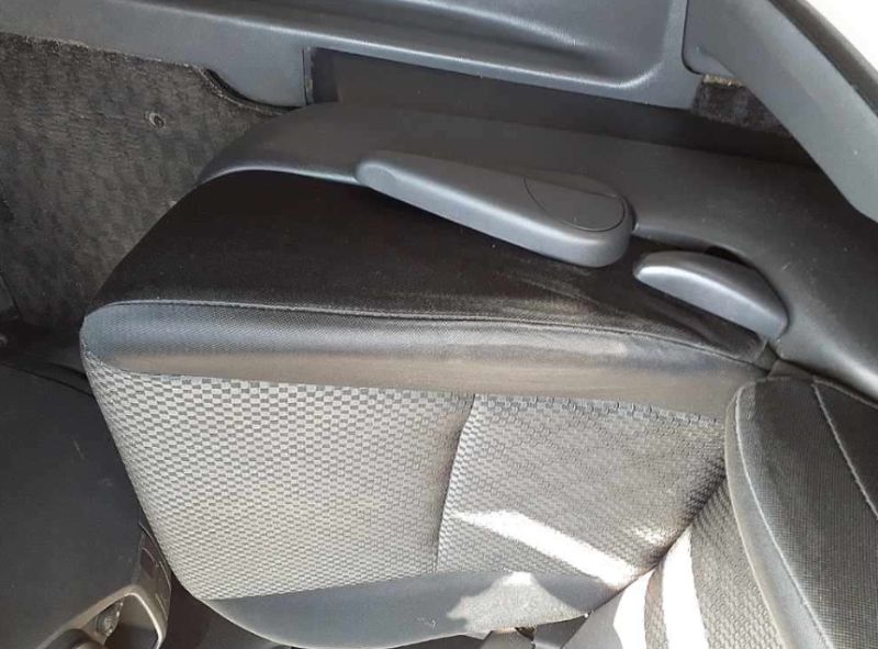  31037  TOYOTA NOAH  2009  