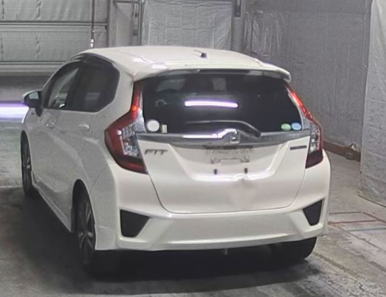  31038  HONDA FIT  2016  