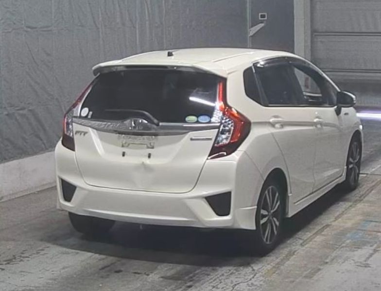  31038  HONDA FIT  2016  