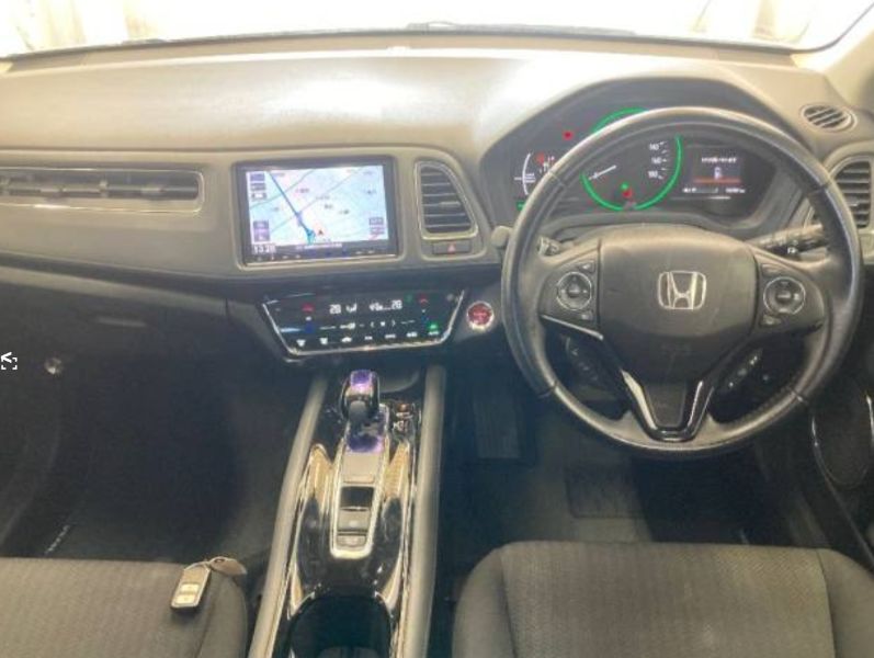  31039  HONDA VEZEL  2017  