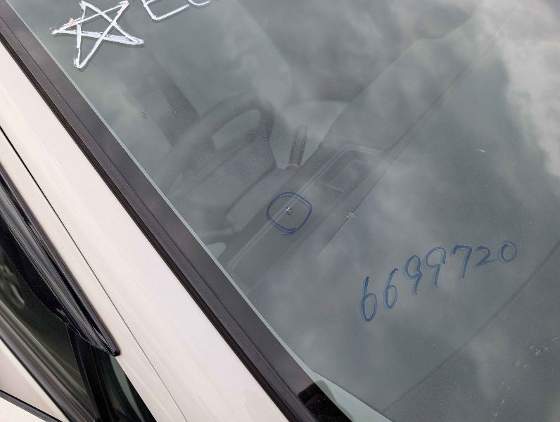  31059  TOYOTA AQUA  2018  