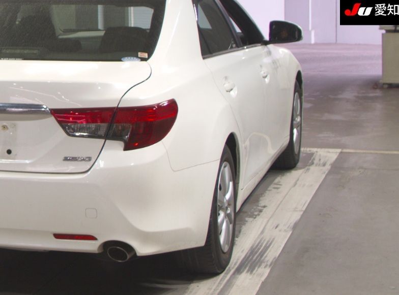  31067  TOYOTA MARK-X  2013  