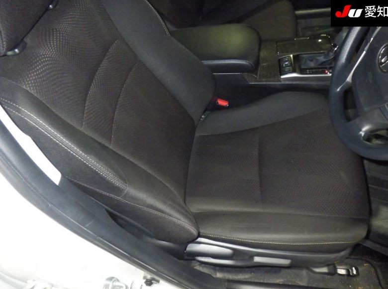  31067  TOYOTA MARK-X  2013  