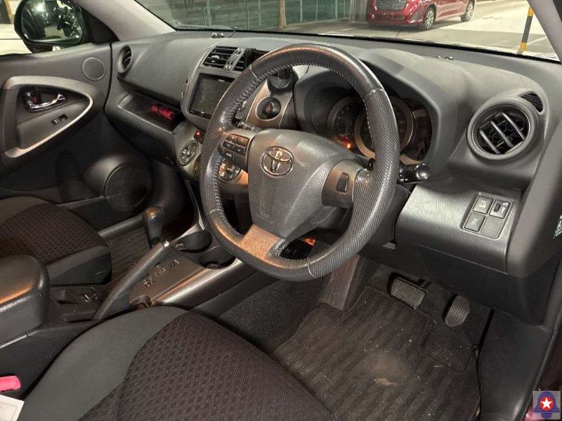 31069  TOYOTA VANGUARD  2012  