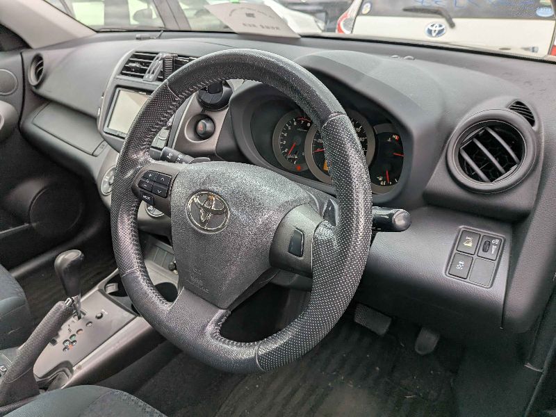  31069  TOYOTA VANGUARD  2012  