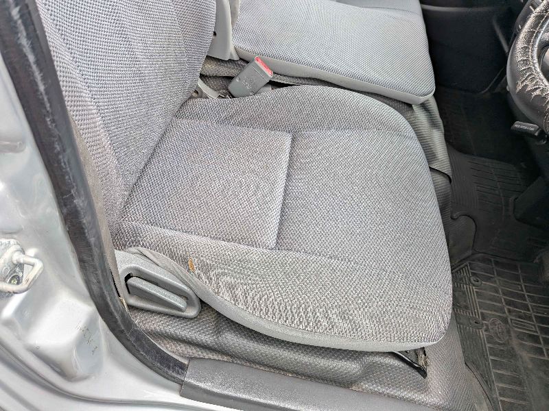  31073  TOYOTA HIACE  2004  