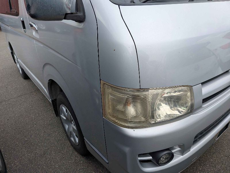  31073  TOYOTA HIACE  2004  