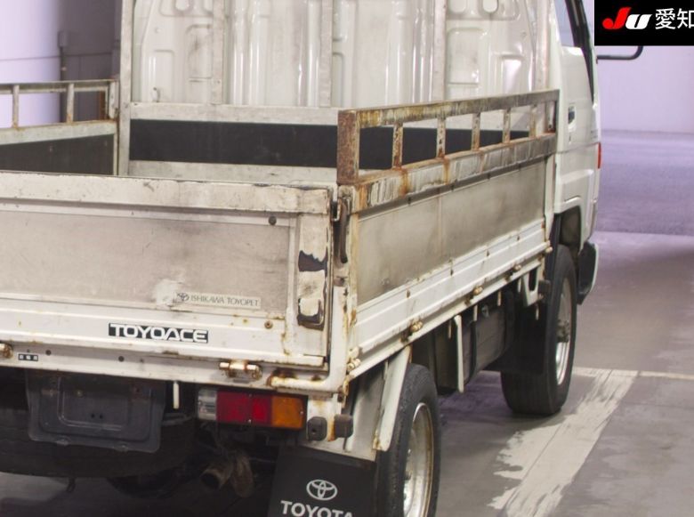  31074  TOYOTA TOYOACE TRUCK  2001  