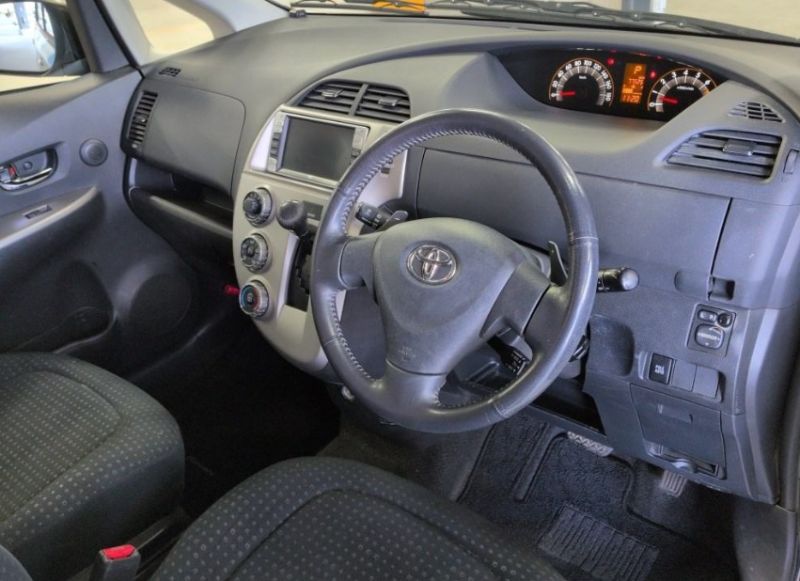  31077  TOYOTA RACTIS  2009  