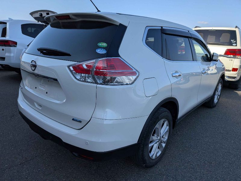  31081  NISSAN X-TRAIL  2017  