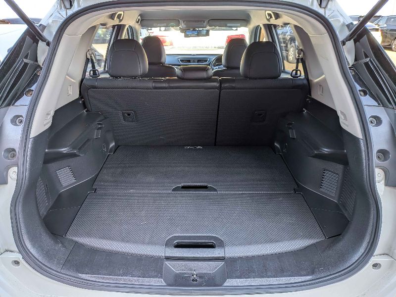  31081  NISSAN X-TRAIL  2017  