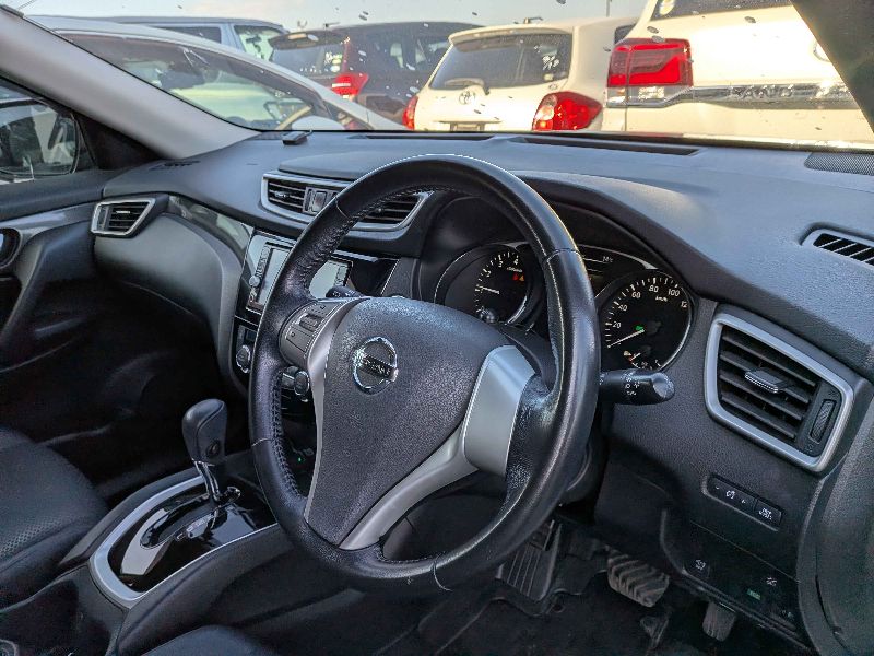  31081  NISSAN X-TRAIL  2017  