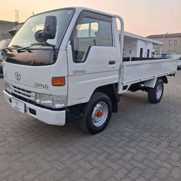  31085  TOYOTA DYNA  1997  
